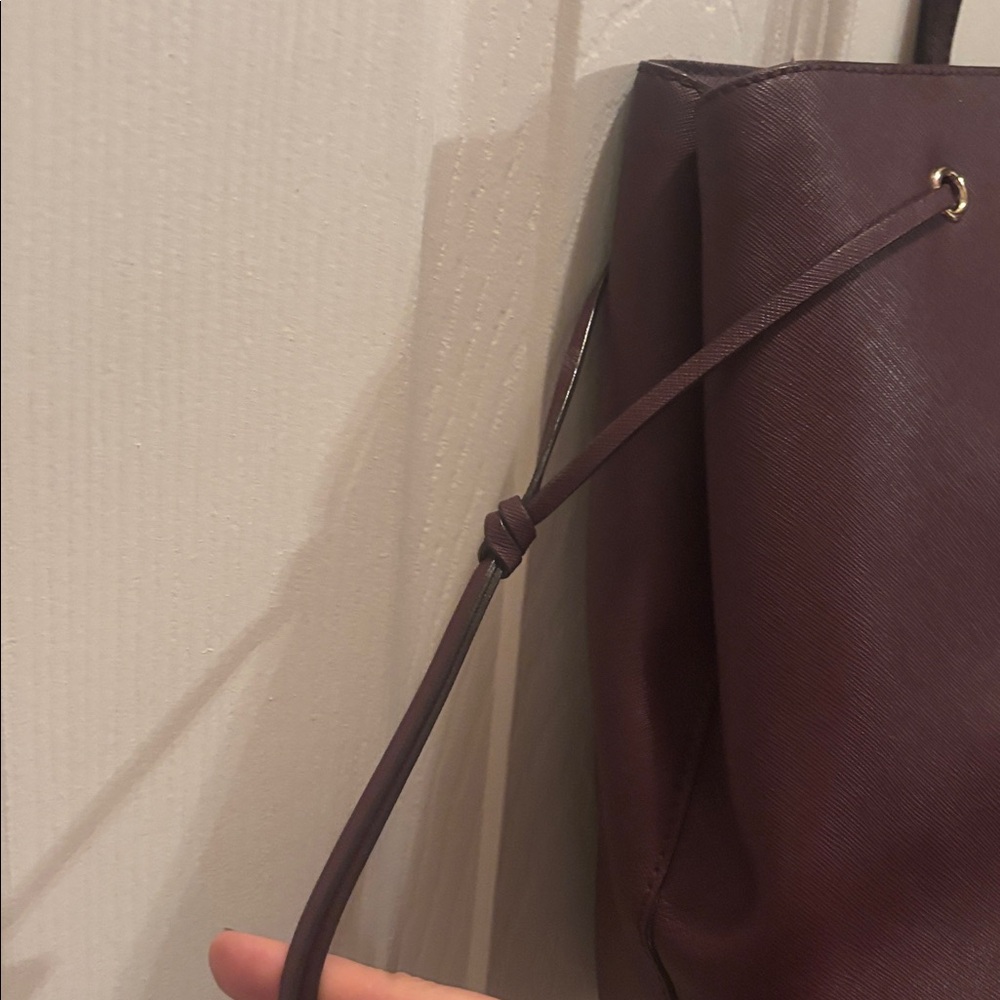 Kate Spade Tote - Large - Picture 6 of 9